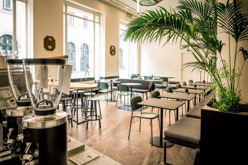 thumbnail for Bar à café Frank